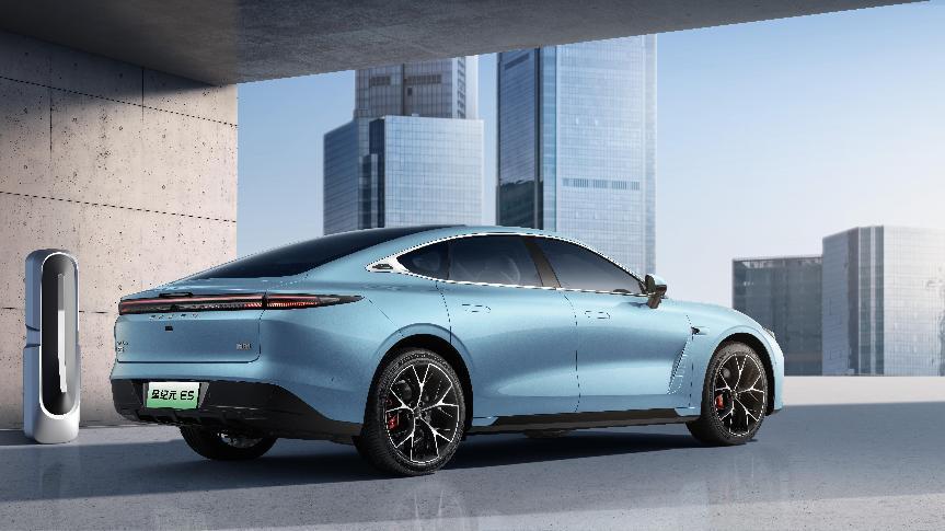 C03-C03-表现ES超舒适调性的外观和背景-输出